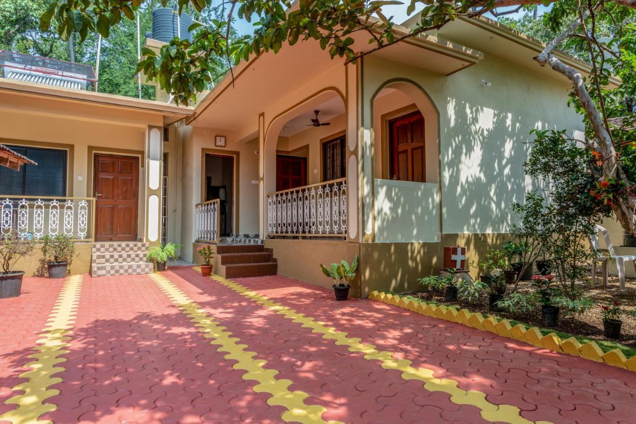 Martinet Vagator Guest House Exterior foto